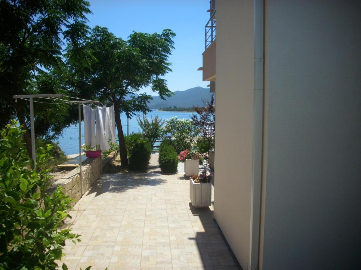Apartments Kala Janjina 外观 照片